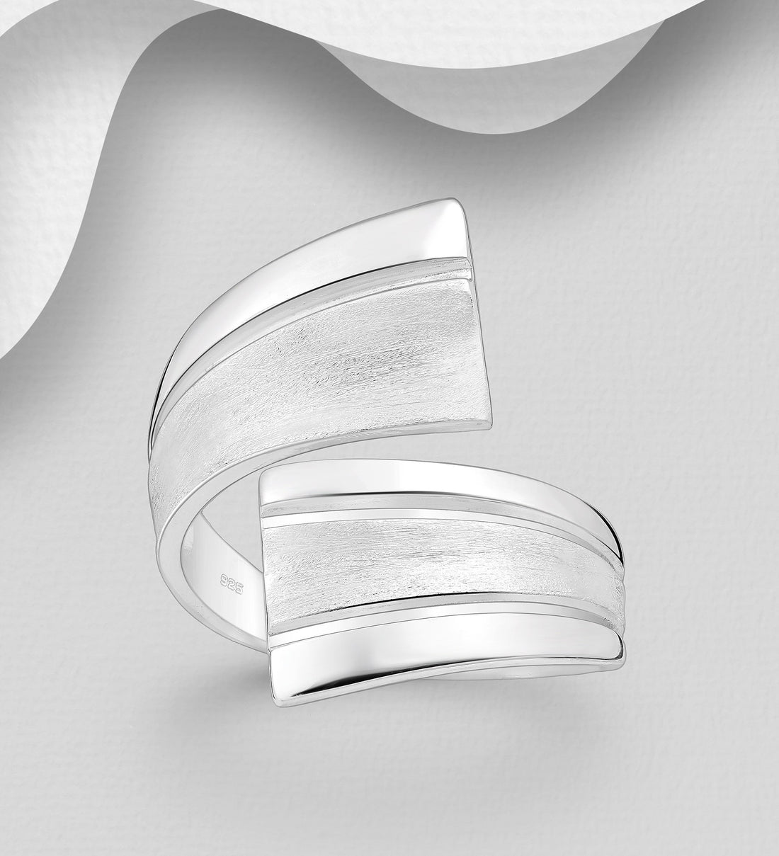 Gaynor – Bibie™ Sterling Silver Two-Tone Adjustable Abstract Cross Ring