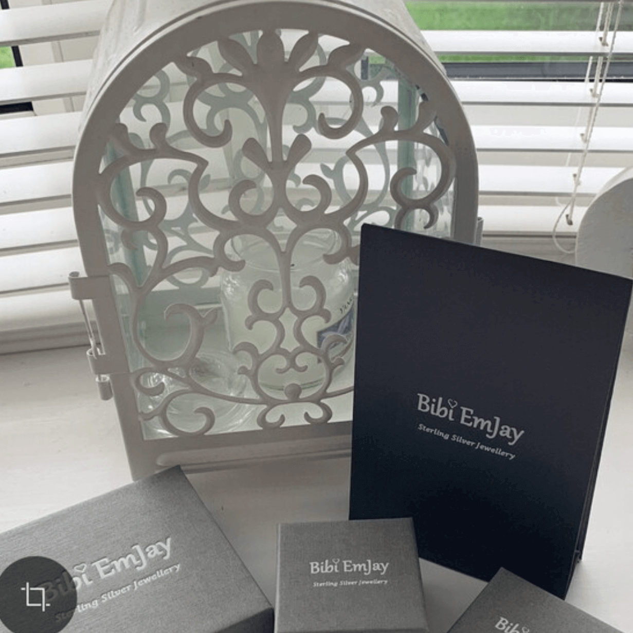 Bibi EmJay Packaging