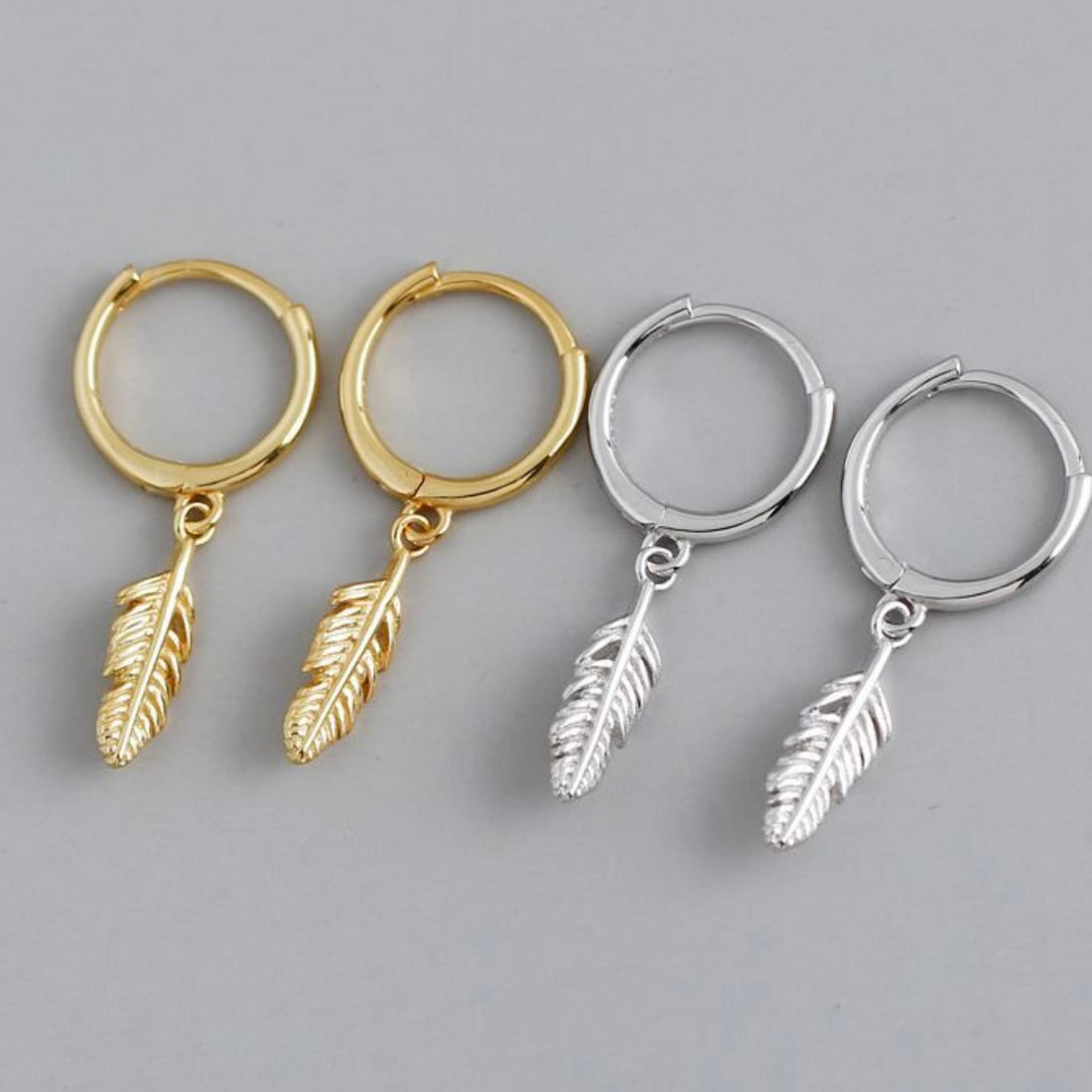 Belinda – Bibie™ Sterling Silver Feather Charm Huggie Hoop Earrings