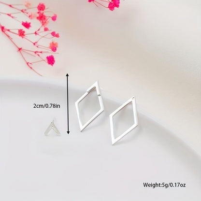 Beatty Silver Stud Earrings1